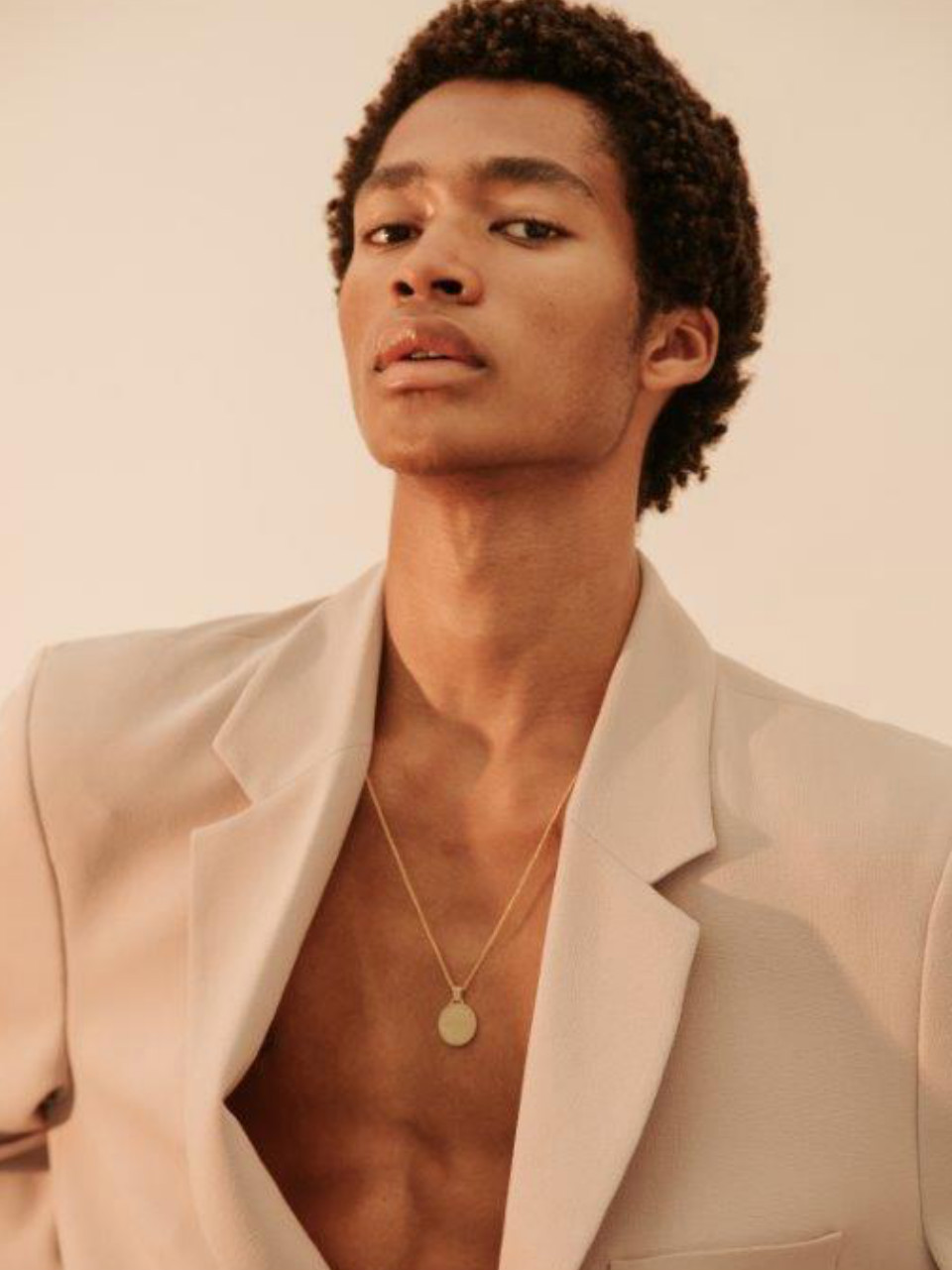 gabriel さん、 51wXQ3BEUqL._SY200_QL15_.jpg