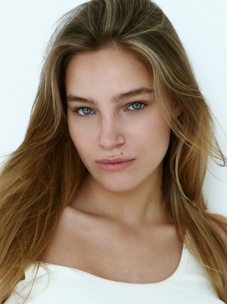SARA S by Kult Models London – Model Agency, United Kingdom